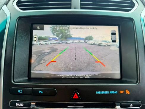 Used 2016 Ford Explorer Limited FWD image 24