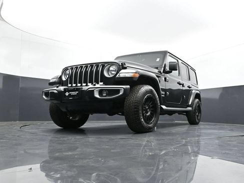 Used 2020 Jeep Wrangler Unlimited Sahara AWD/4WD image 26