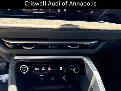 Certified 2025 Audi Q5 Premium w/ Convenience Package AWD/4WD image 22