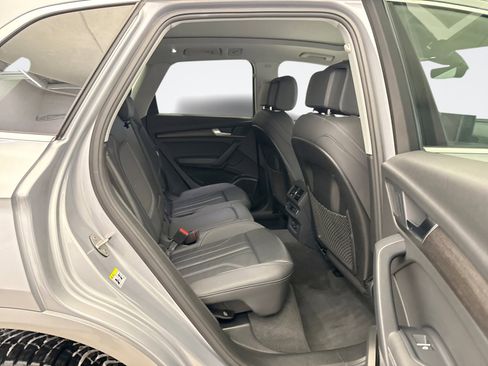 Used 2024 Audi Q5 2.0T Premium Plus image 18