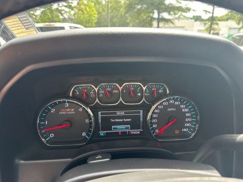 Used 2015 Chevrolet Silverado 1500 LT w/ All Star Edition AWD/4WD image 27
