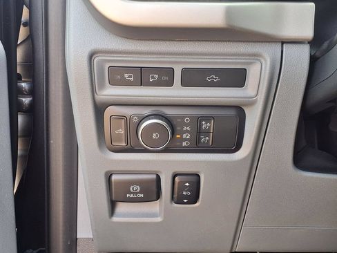 Used 2021 Ford F150 XLT w/ Equipment Group 302A High RWD image 10