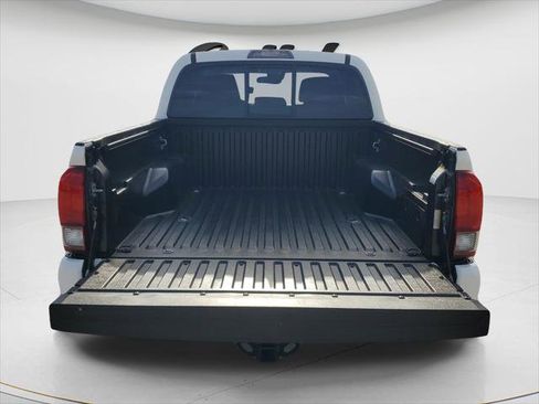 Certified 2023 Toyota Tacoma SR AWD/4WD image 9