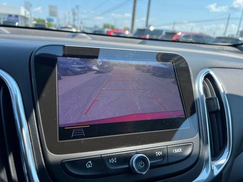 Used 2020 Chevrolet Equinox LT AWD/4WD image 14