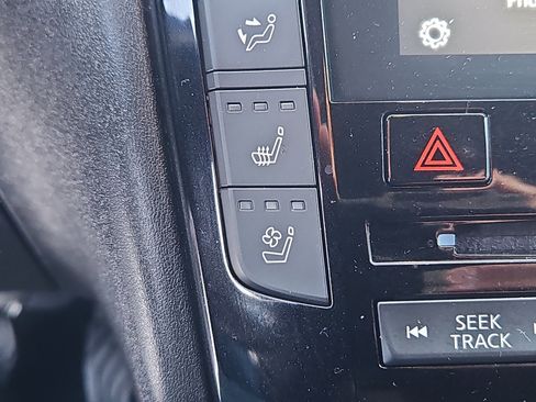 Used 2023 INFINITI QX50 Sport image 15