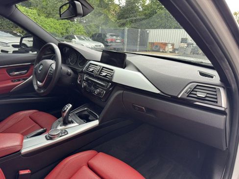 Used 2016 BMW 328i Sedan RWD image 39