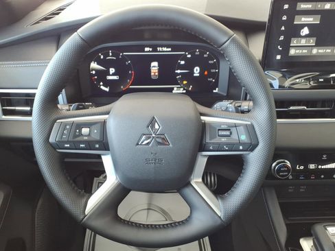 New 2026 Mitsubishi Outlander SEL Black Edition FWD image 14