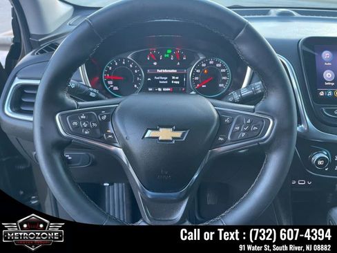 Used 2023 Chevrolet Equinox LT AWD/4WD image 26