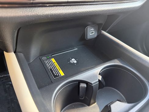 Used 2023 Honda HR-V EX-L image 23