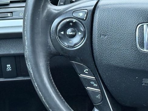 Used 2014 Honda Crosstour EX-L image 26