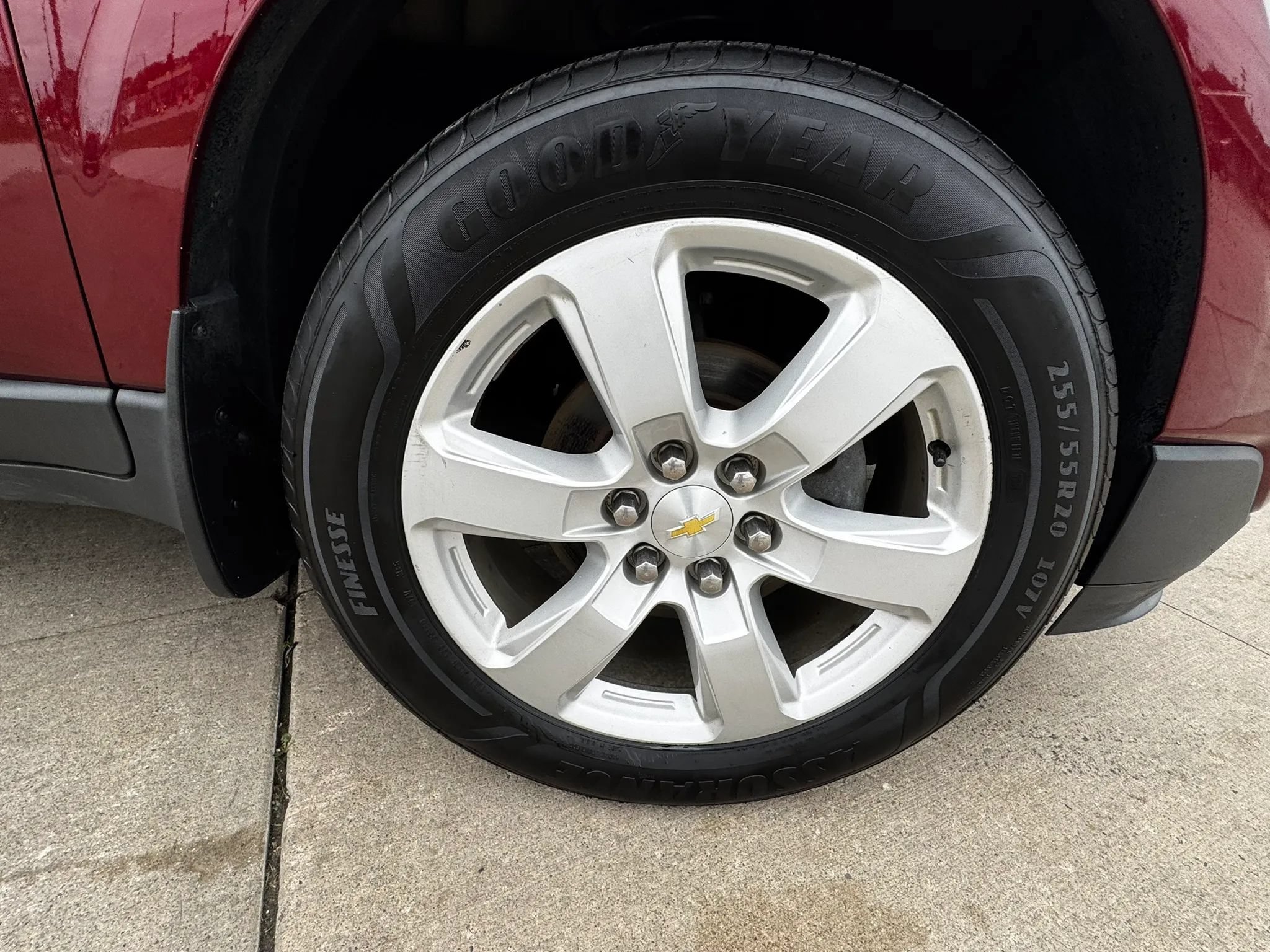 Used 2017 Chevrolet Traverse LT w/ Style and Technology Package FWD image 28