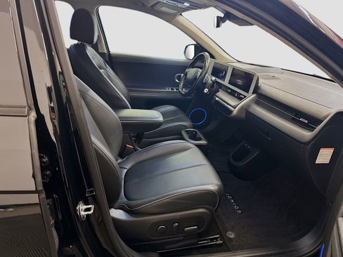 Used 2023 Hyundai Ioniq 5 Limited AWD/4WD image 34