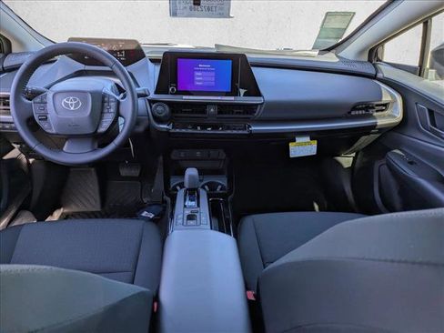 New 2026 Toyota Prius LE image 13