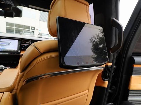 Used 2022 Jeep Grand Wagoneer Series III w/ Rear Seat Video Group 1 image 67