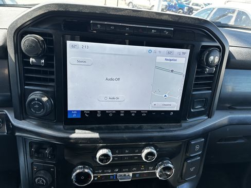 Used 2024 Ford F150 Lariat w/ FX4 Off-Road Package image 16