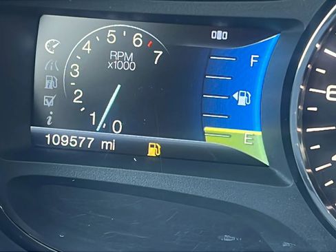 Used 2012 Ford Edge SEL FWD image 13