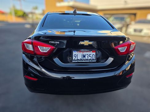 Used 2019 Chevrolet Cruze LS w/ LS Convenience Package FWD image 13