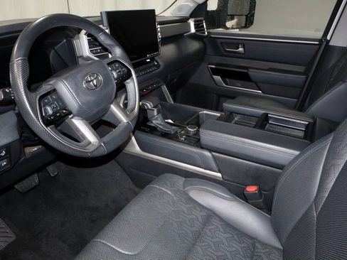 Used 2024 Toyota Tundra Limited AWD/4WD image 24