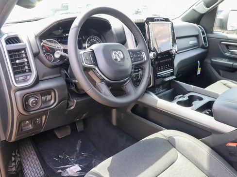 New 2026 RAM 1500 Big Horn AWD/4WD image 3