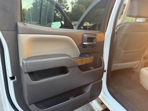 Used 2017 GMC Sierra 1500 SLT AWD/4WD image 21
