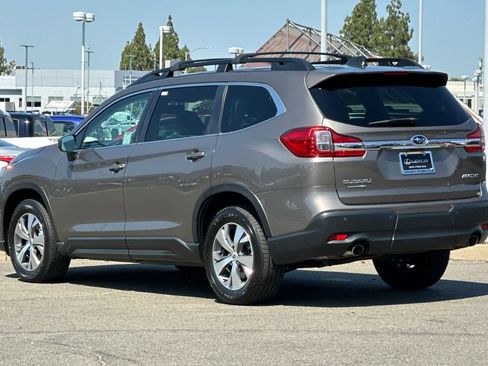 Used 2021 Subaru Ascent Premium w/ Convenience Package image 7