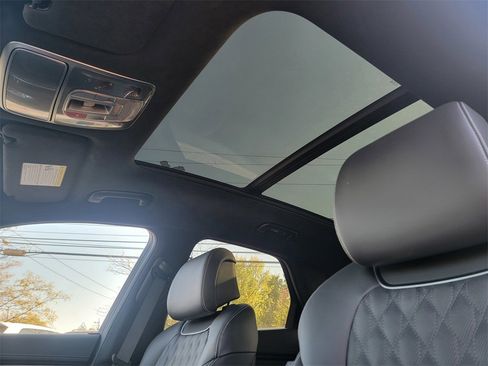 New 2025 Genesis GV70 3.5T Sport w/ Sport Advanced Package image 37