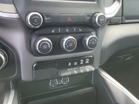 Certified 2023 RAM 1500 Big Horn AWD/4WD image 16