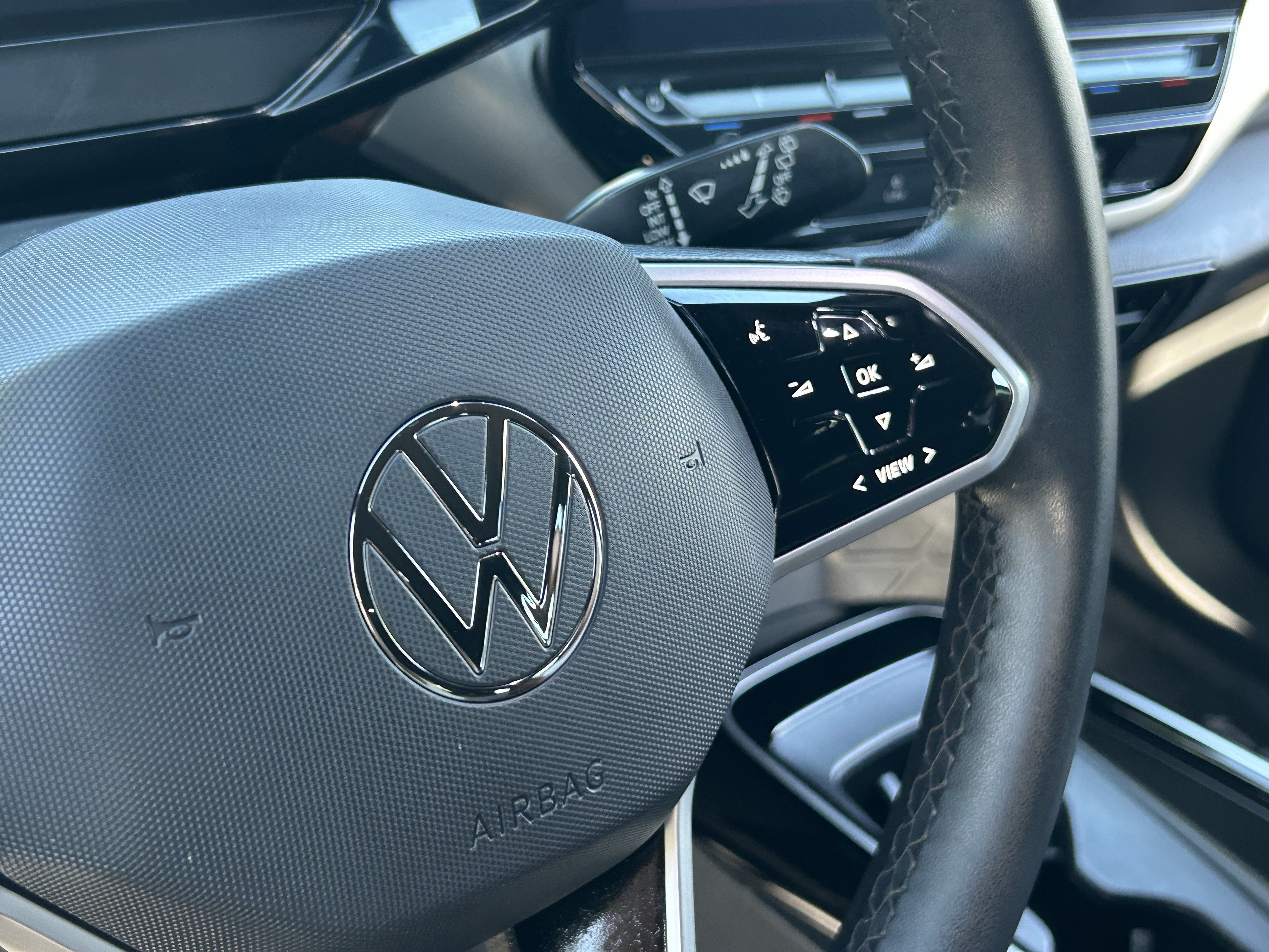 Used 2023 Volkswagen ID.4 Pro RWD image 29