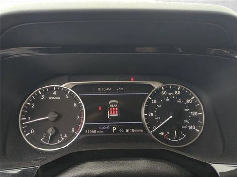 Used 2025 Nissan Pathfinder SV FWD image 9