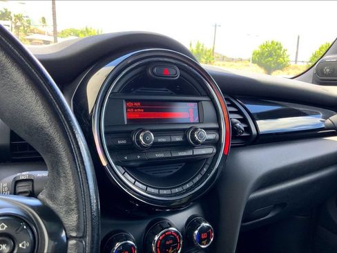 Used 2015 MINI Cooper S FWD image 18
