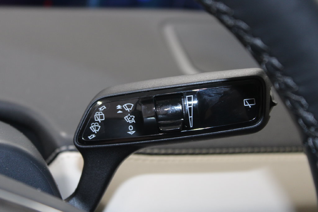 New 2027 Lincoln Navigator Premiere RWD image 43
