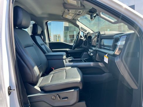 New 2026 Ford F250 Lariat image 7
