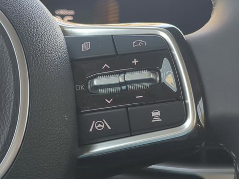 Certified 2024 Kia Sorento S w/ Panoramic Sunroof Package image 26