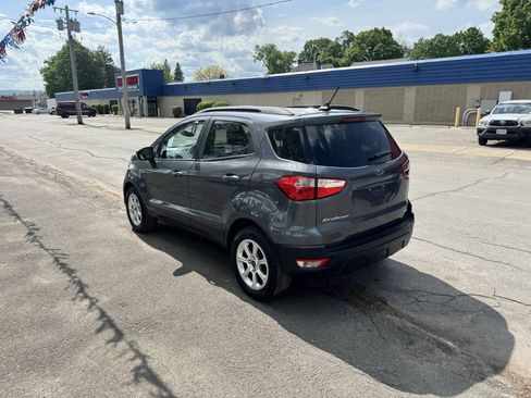 Used 2019 Ford EcoSport SE FWD image 4