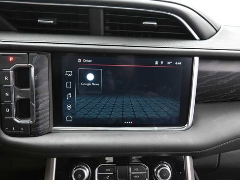 Used 2023 GMC Yukon XL Denali w/ Denali Reserve Package image 19