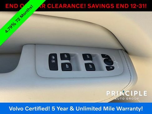 Certified 2023 Volvo XC60 B5 Ultimate w/ Protection Package Premier image 28