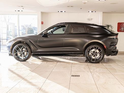 Used 2025 Aston Martin DBX 707 image 6