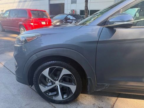 Used 2016 Hyundai Tucson Limited w/ Option Group 03 AWD/4WD image 8