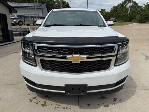 Used 2019 Chevrolet Suburban LT AWD/4WD image 4