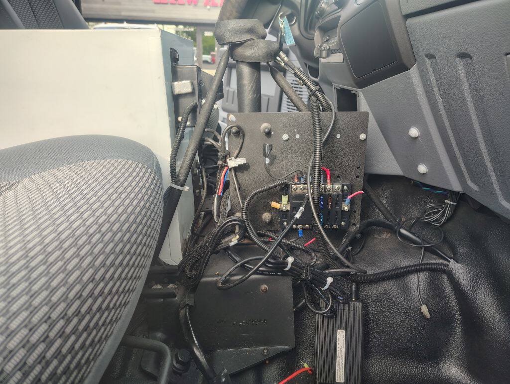 Used 2011 Ford F350 XL w/ PWR Equipment Group AWD/4WD image 18