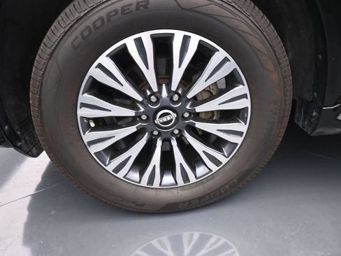 Used 2023 Nissan Armada SL w/ Midnight Edition Package AWD/4WD image 14
