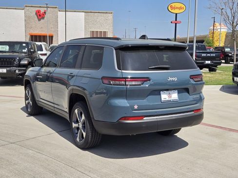 New 2026 Jeep Grand Cherokee L Limited w/ Luxury Tech Group II RWD image 3