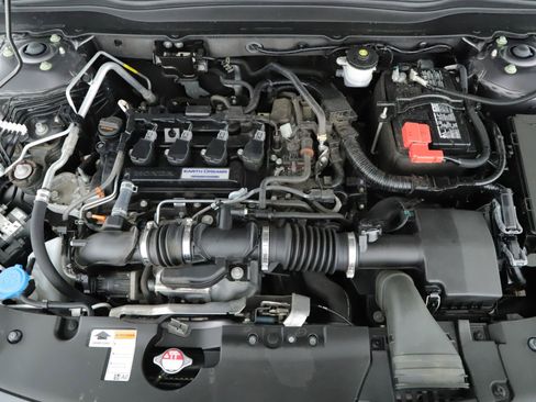 Used 2020 Honda Accord EX image 16