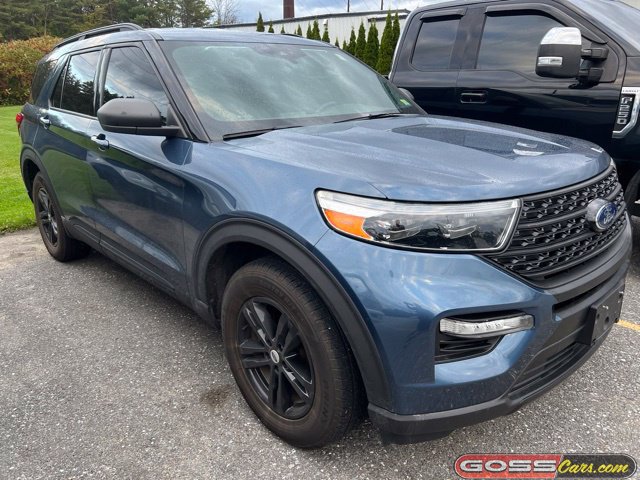 Used 2020 Ford Explorer XLT w/ Equipment Group 202A AWD/4WD image 2