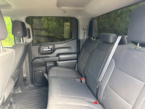 Used 2021 Chevrolet Silverado 1500 LT image 20