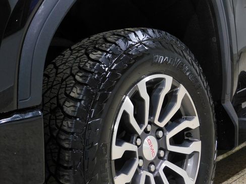 Used 2020 GMC Sierra 1500 AT4 image 27