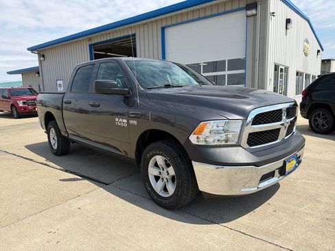 Used 2016 RAM 1500 Tradesman w/ Popular Equipment Group image 3
