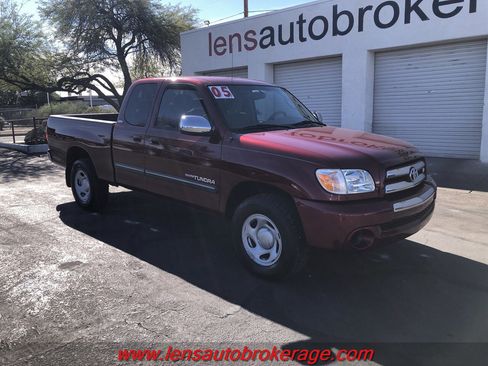 Used 2005 Toyota Tundra SR5 image 2