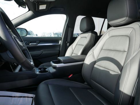 New 2026 GMC Terrain Elevation w/ Elevation Premium Package image 4