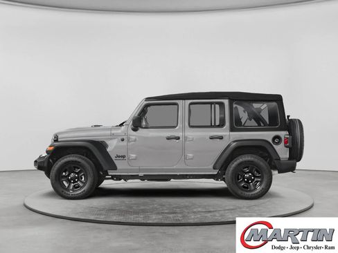 Used 2024 Jeep Wrangler Unlimited Sport AWD/4WD image 3
